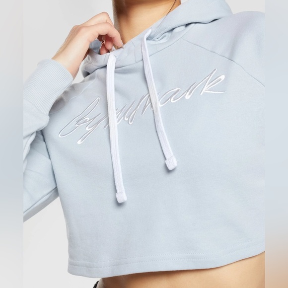 Gymshark Embroidered Cropped Hoodie - Picture 5 of 10